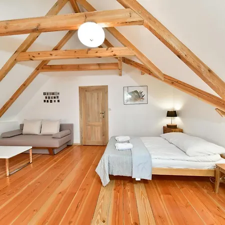 Lesny Kolo Karpacza - Apartamentuj Ferienhaus Karpacz